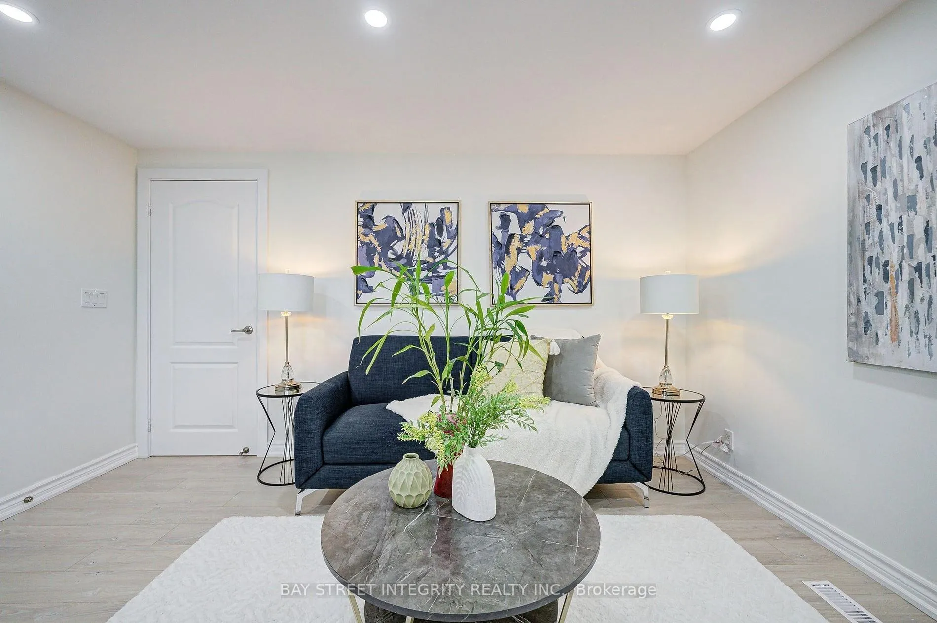 Photo 32 of 16 Arrowflight Drive, Markham, Bullock — HOMEH