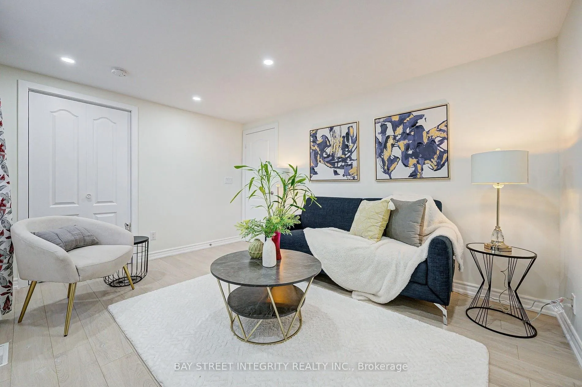 Photo 35 of 16 Arrowflight Drive, Markham, Bullock — HOMEH