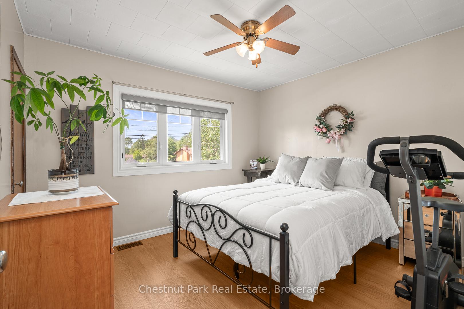 Photo 7 of 25 Eagle Lake Road, South River — HOMEH