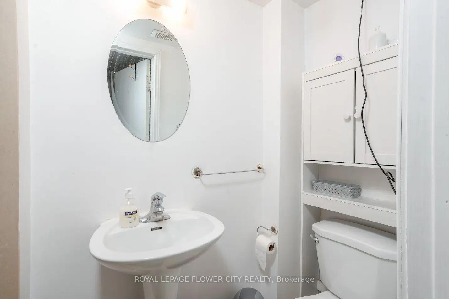 Photo 19 of 278 Elmhurst Drive, Etobicoke, Rexdale-Kipling — HOMEH