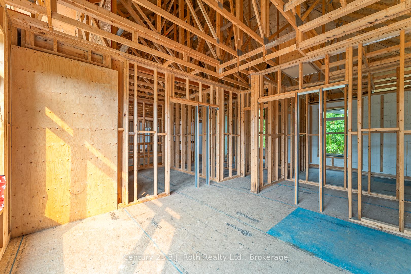 Photo 21 of 8126 Oakridge Drive, Severn, Washago — HOMEH