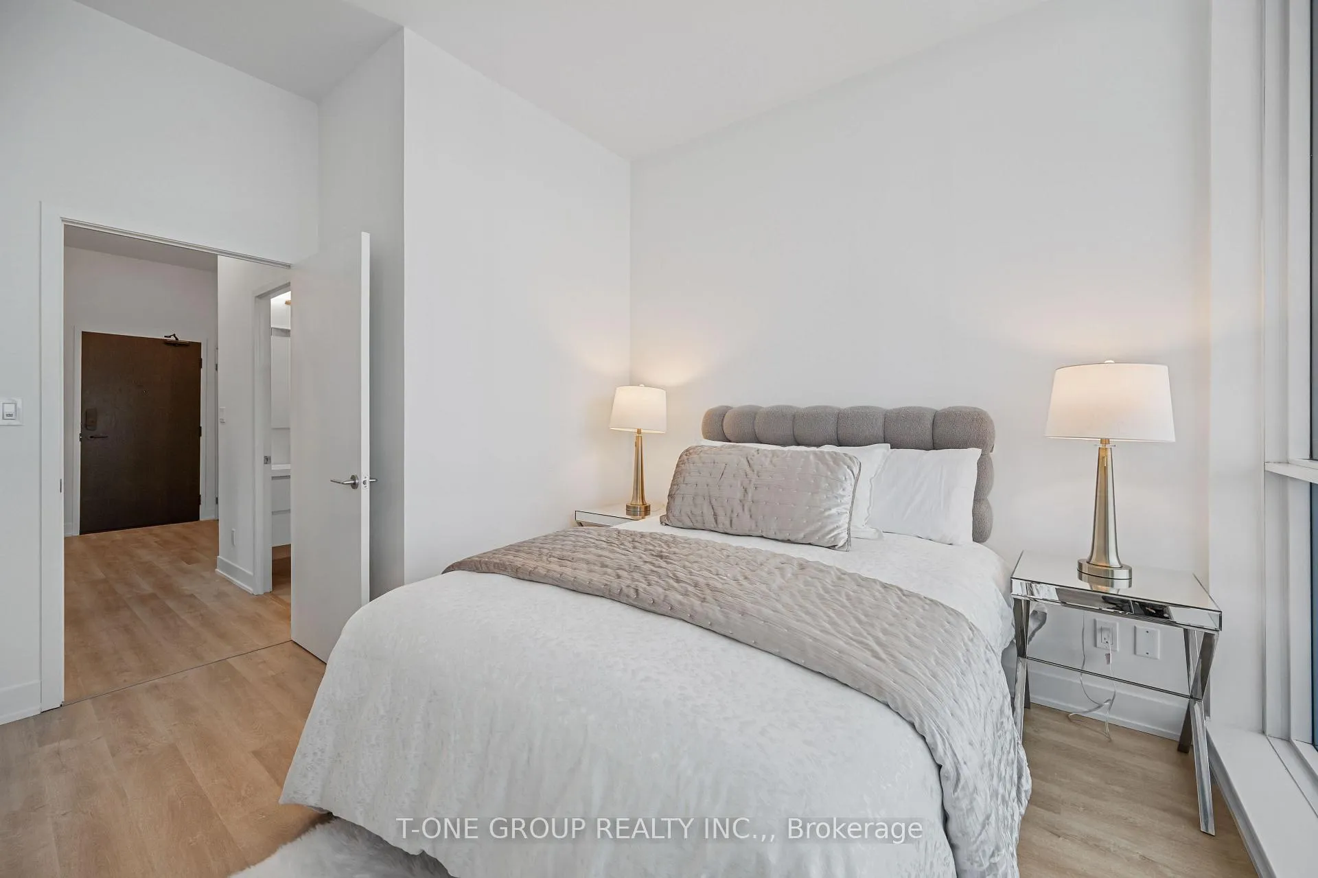 Photo 9 of Unit PH19, 56 Andre de Grasse Street, Markham, Unionville — HOMEH