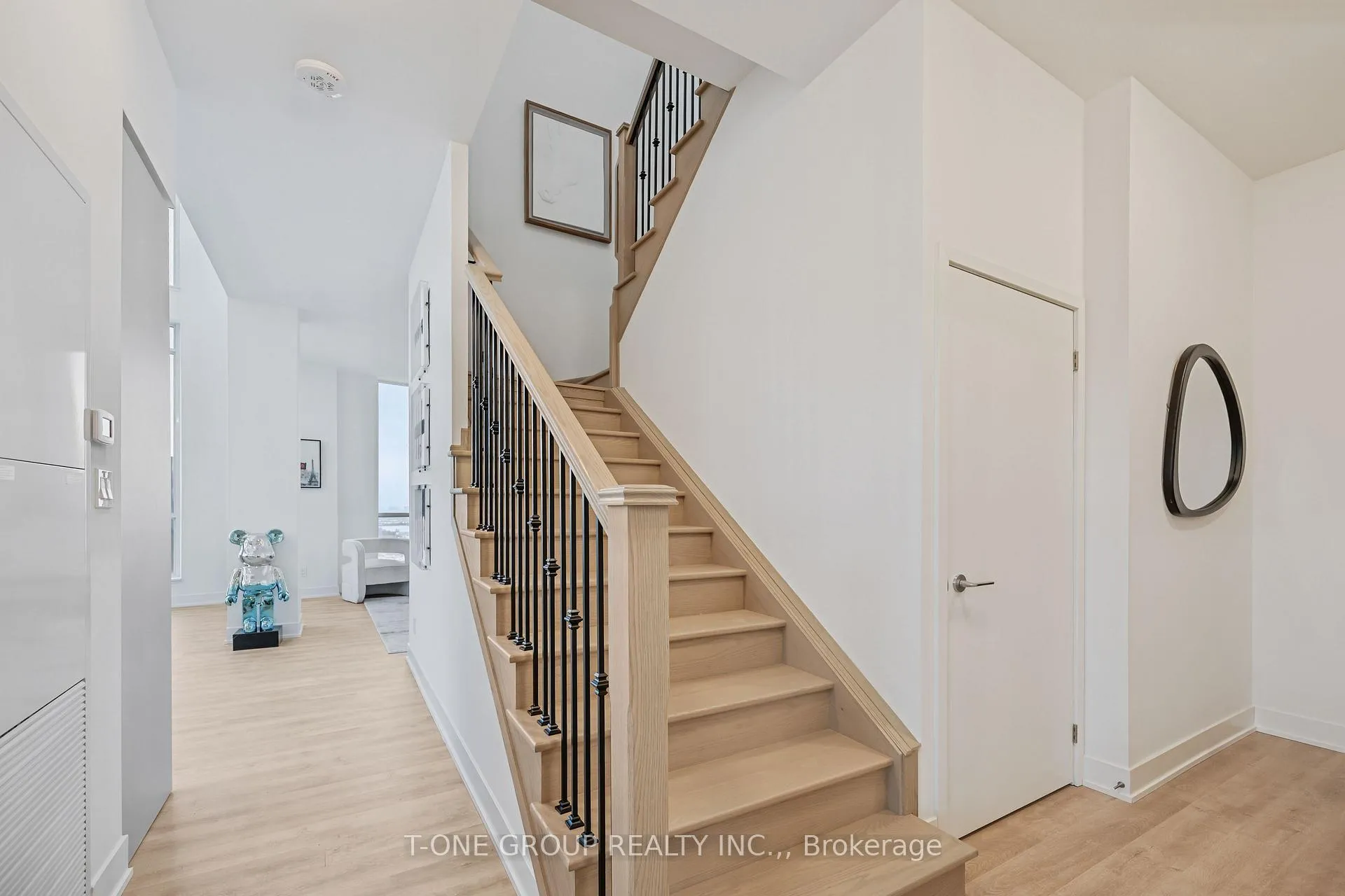 Photo 11 of Unit PH19, 56 Andre de Grasse Street, Markham, Unionville — HOMEH