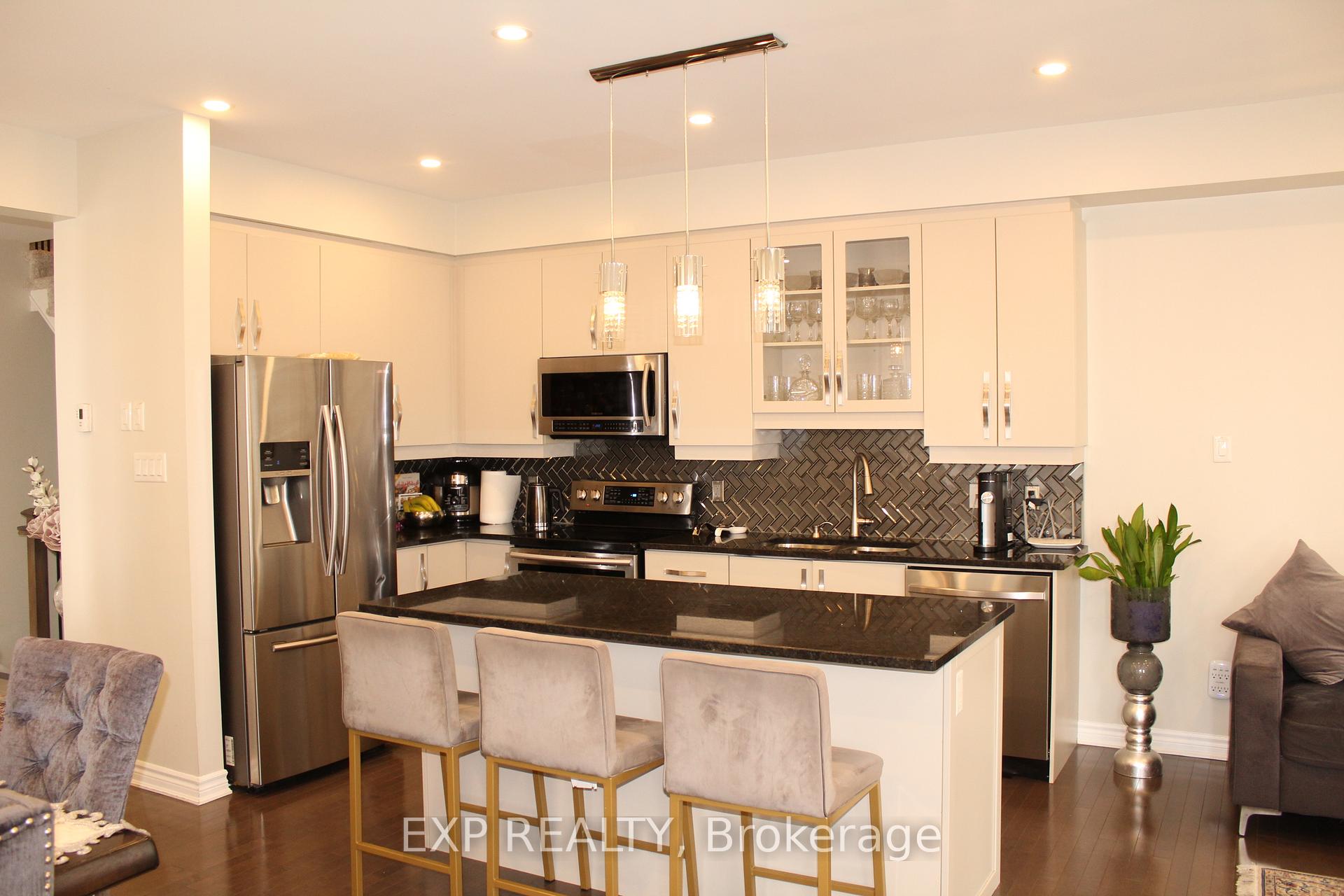 Photo 6 of 580 Via Mattino Way, Ottawa, Barrhaven - Longfields — HOMEH