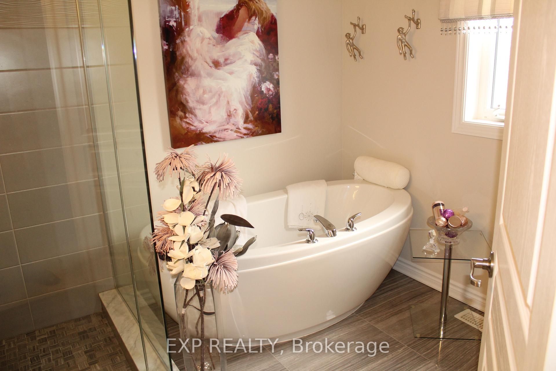 Photo 16 of 580 Via Mattino Way, Ottawa, Barrhaven - Longfields — HOMEH