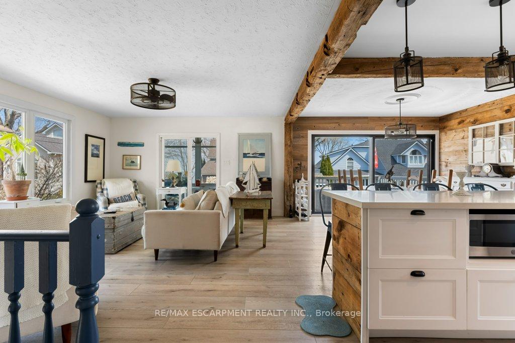 Photo 9 of 5 11th Street, Grimsby, Grimsby Beach — HOMEH
