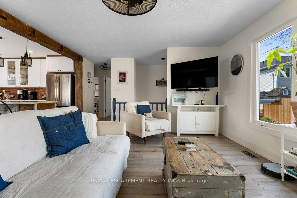 Photo 11 of 5 11th Street, Grimsby, Grimsby Beach — HOMEH