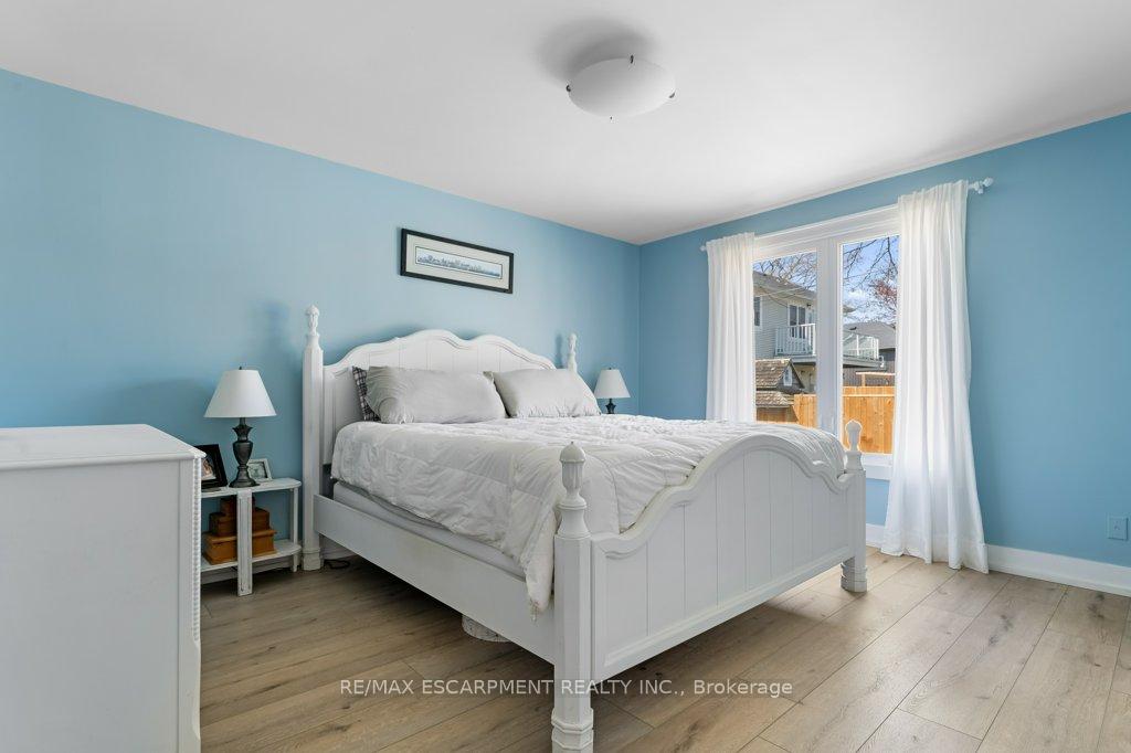 Photo 25 of 5 11th Street, Grimsby, Grimsby Beach — HOMEH
