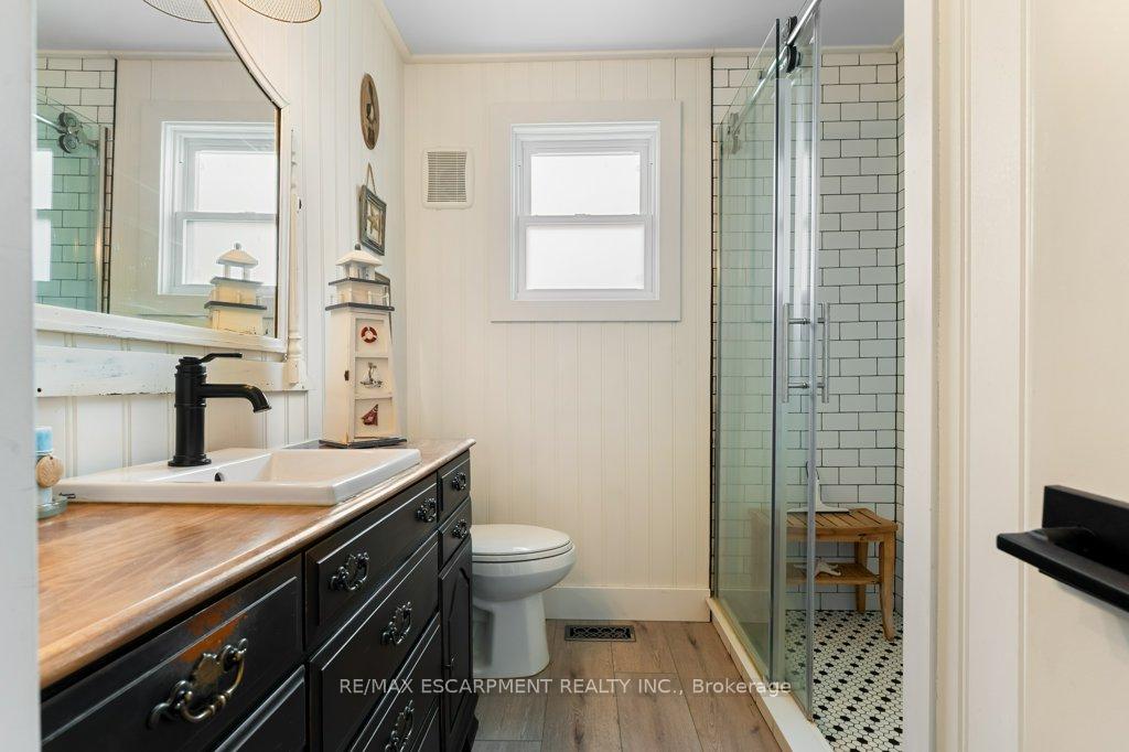 Photo 29 of 5 11th Street, Grimsby, Grimsby Beach — HOMEH
