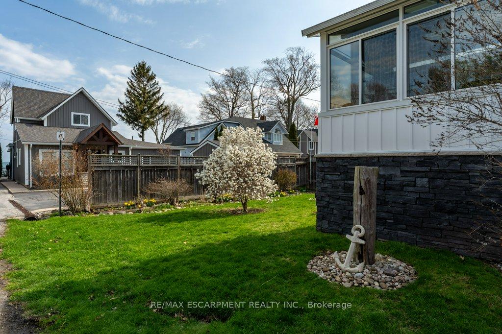 Photo 36 of 5 11th Street, Grimsby, Grimsby Beach — HOMEH