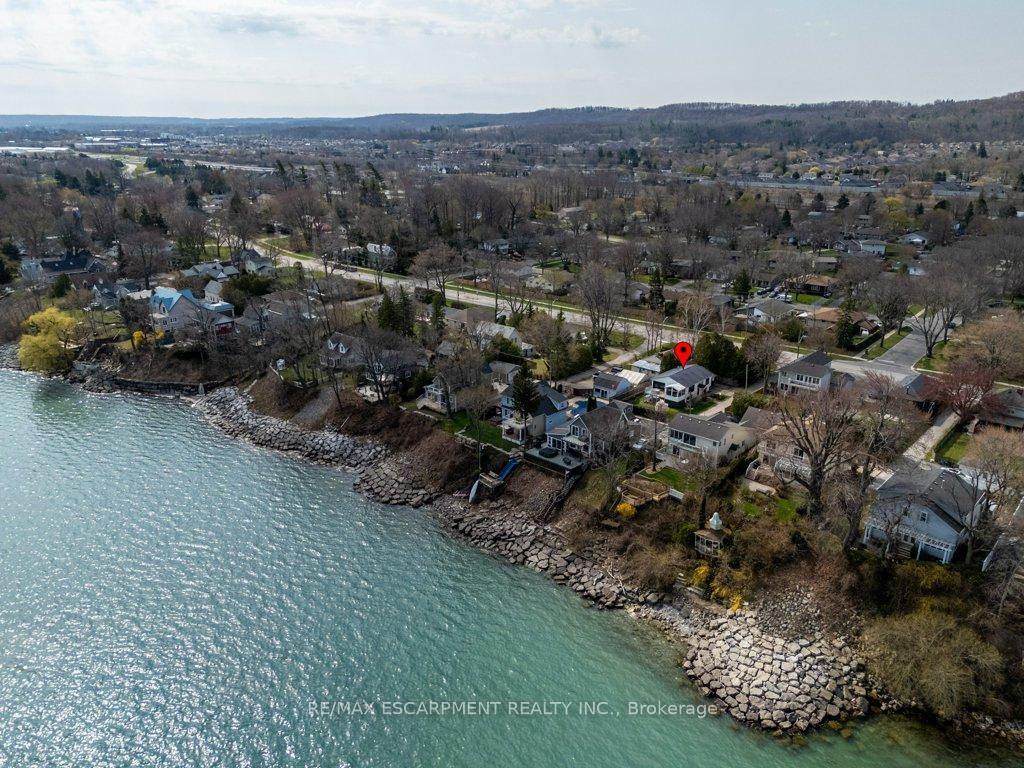 Photo 45 of 5 11th Street, Grimsby, Grimsby Beach — HOMEH
