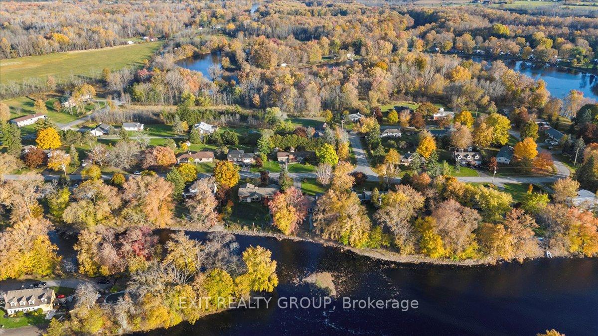 Photo 37 of 50 Greenfield Park, Belleville, Thurlow Ward — HOMEH