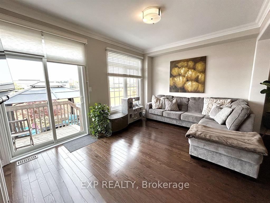 Photo 9 of 144 Sky Harbour Drive, Brampton, Bram West — HOMEH