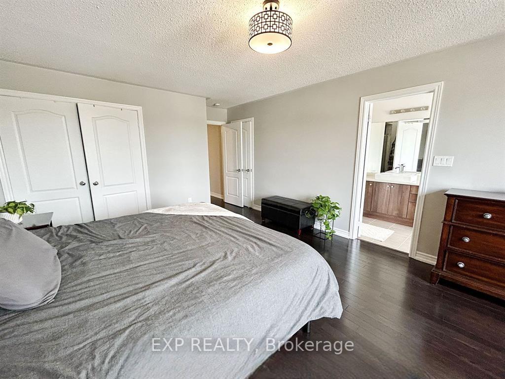 Photo 14 of 144 Sky Harbour Drive, Brampton, Bram West — HOMEH