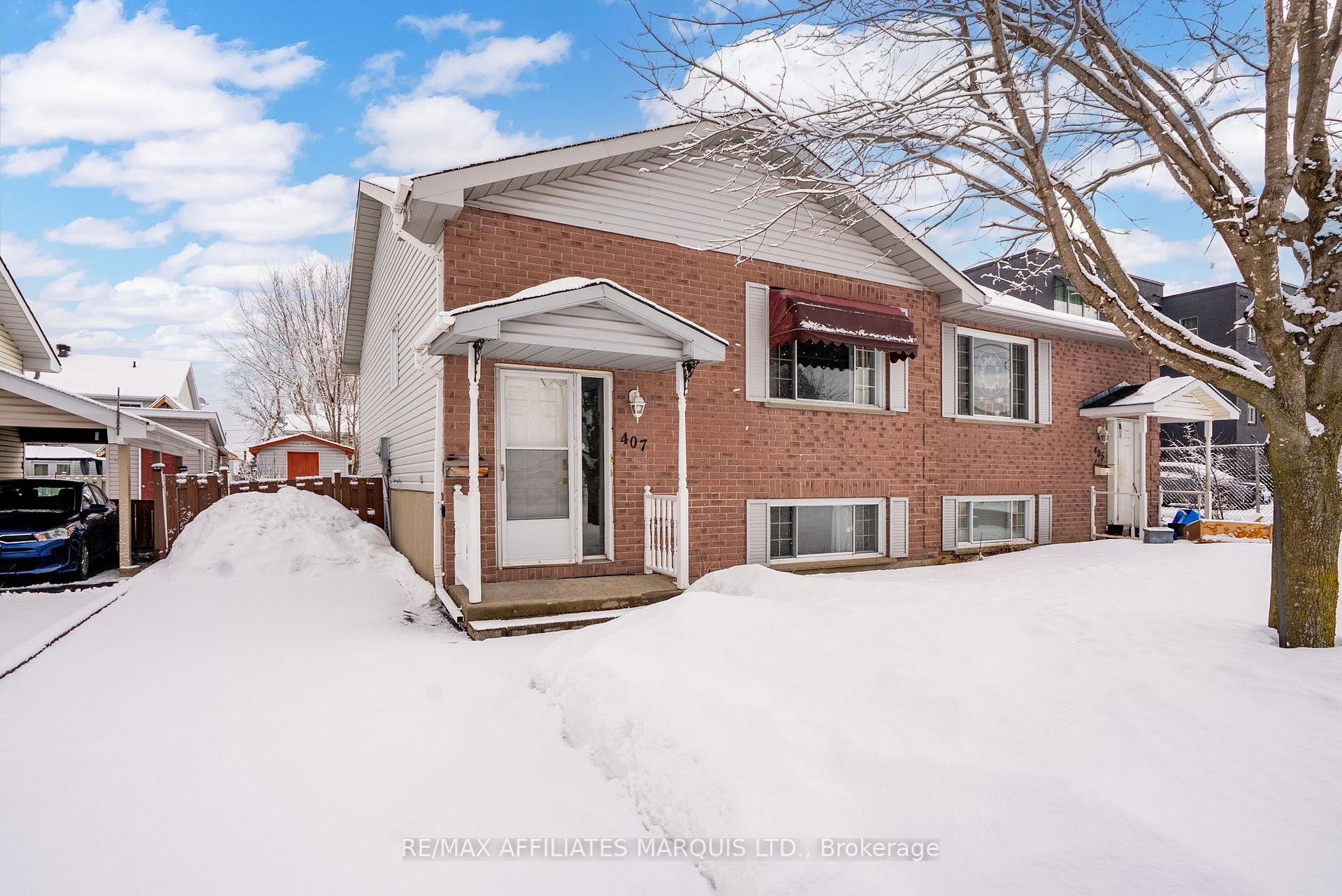 Photo 1 of 407 Carleton Street, Cornwall — HOMEH