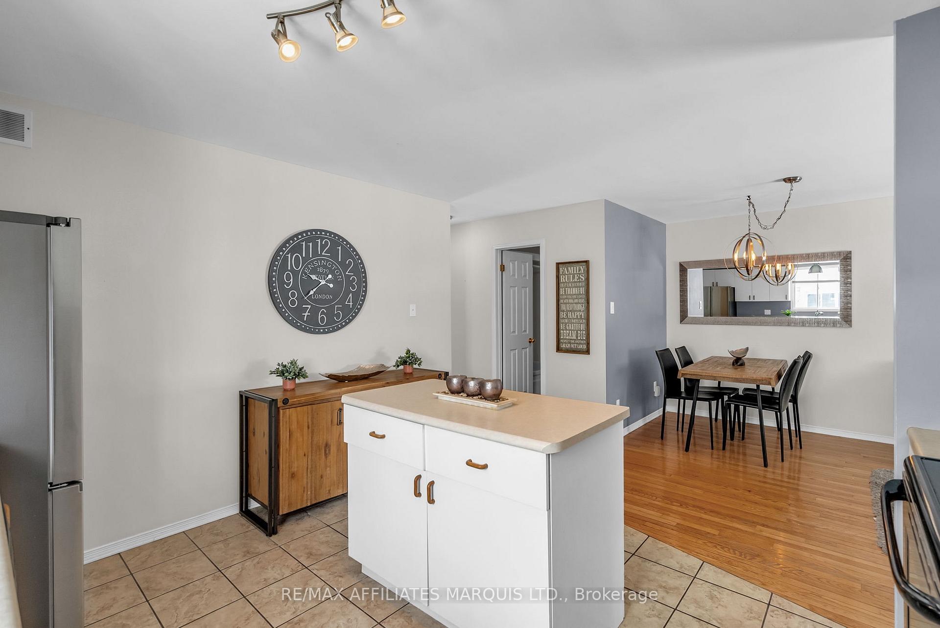 Photo 10 of 407 Carleton Street, Cornwall — HOMEH