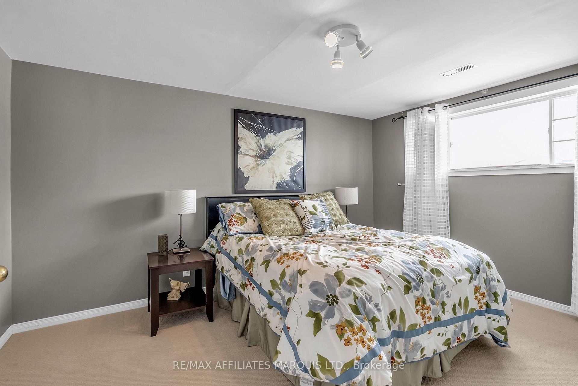 Photo 20 of 407 Carleton Street, Cornwall — HOMEH