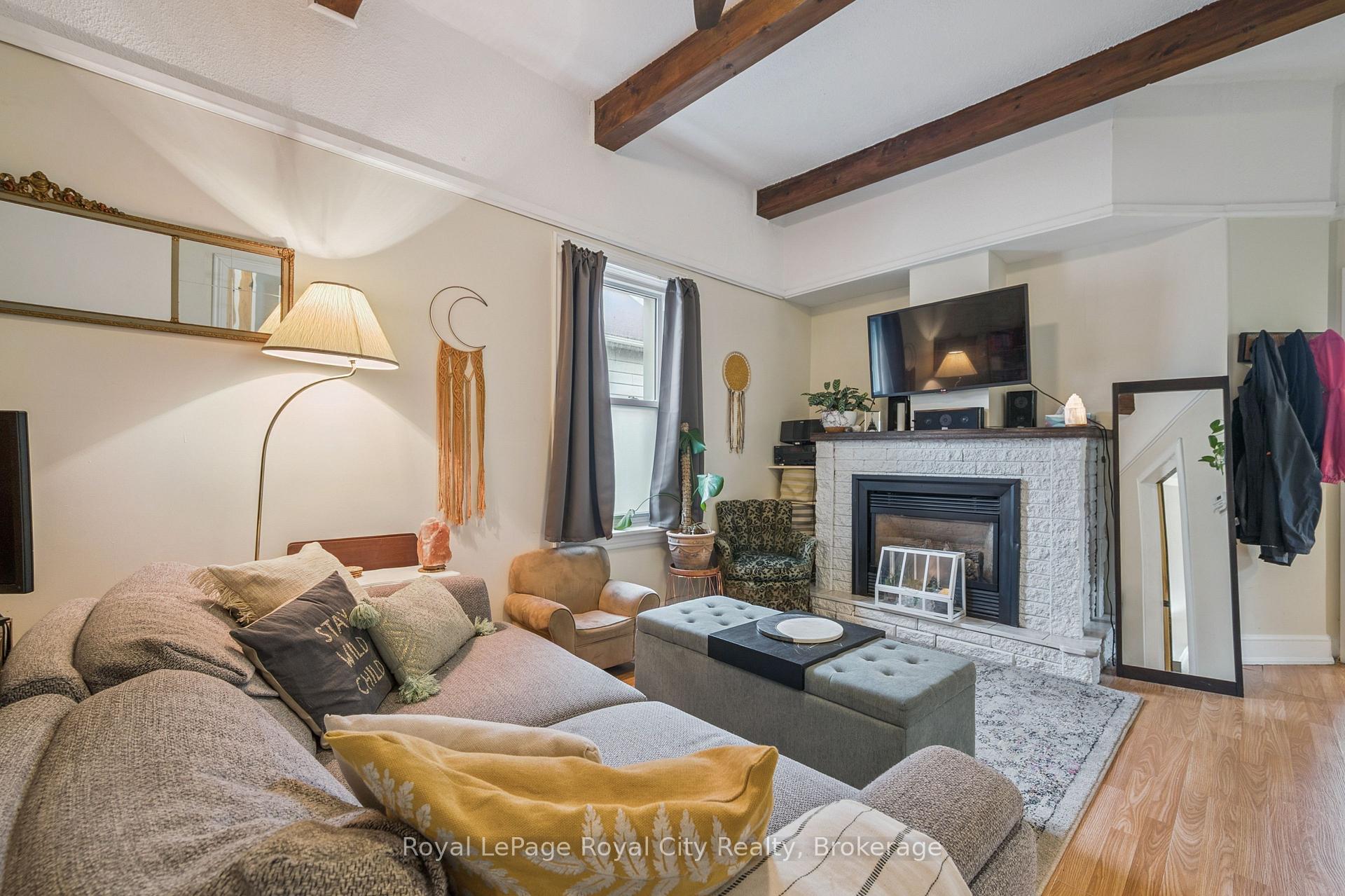 Photo 11 of 156 York Road, Guelph, St. Patrick's Ward — HOMEH