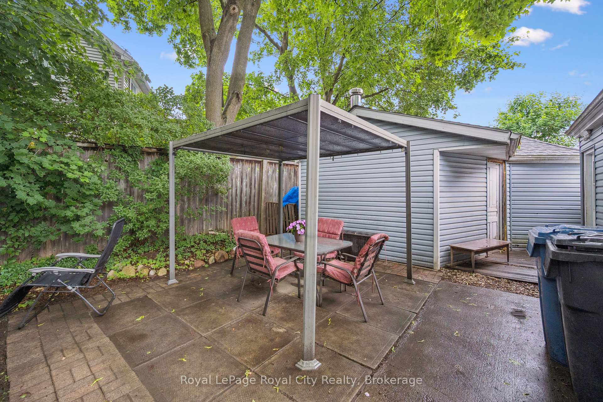 Photo 42 of 156 York Road, Guelph, St. Patrick's Ward — HOMEH