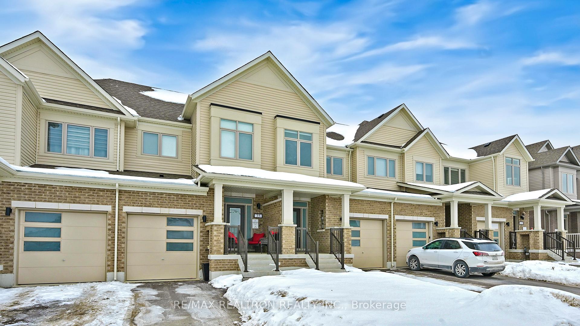 Photo 2 of 37 Sagewood Avenue, Barrie, Painswick South — HOMEH