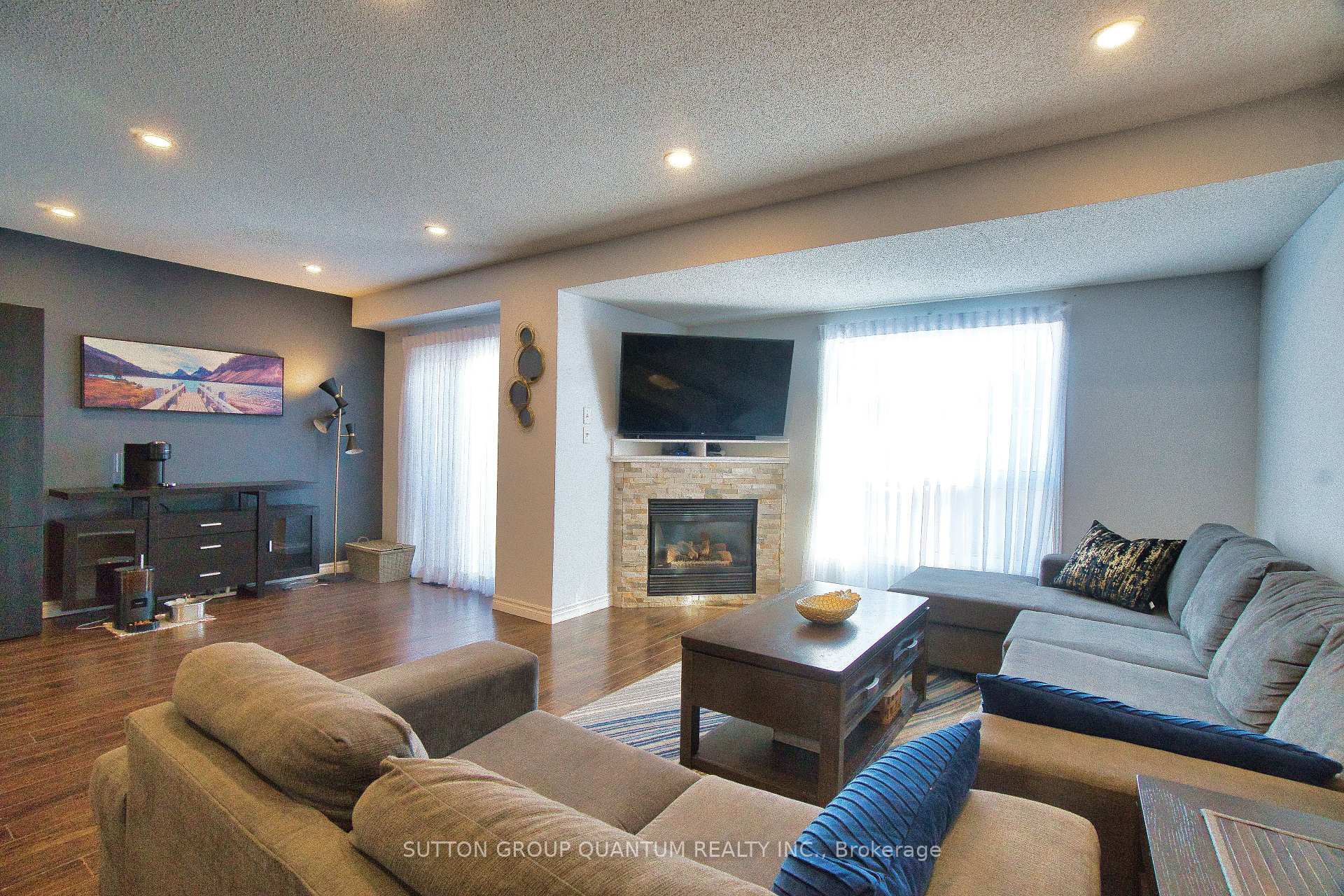 Photo 2 of 121 Lee Street, Guelph, Grange Road — HOMEH