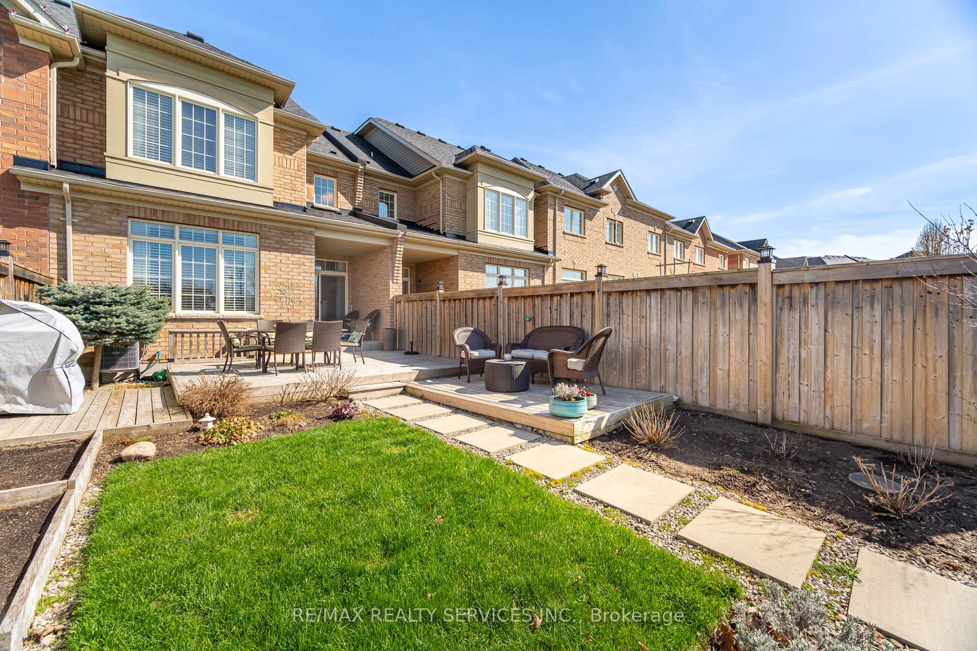 Photo 25 of 31 Fallis Crescent, Caledon, Caledon East — HOMEH