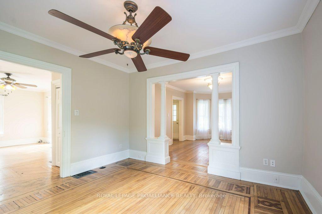 Photo 10 of 137 Foster Avenue, Belleville, Belleville Ward — HOMEH