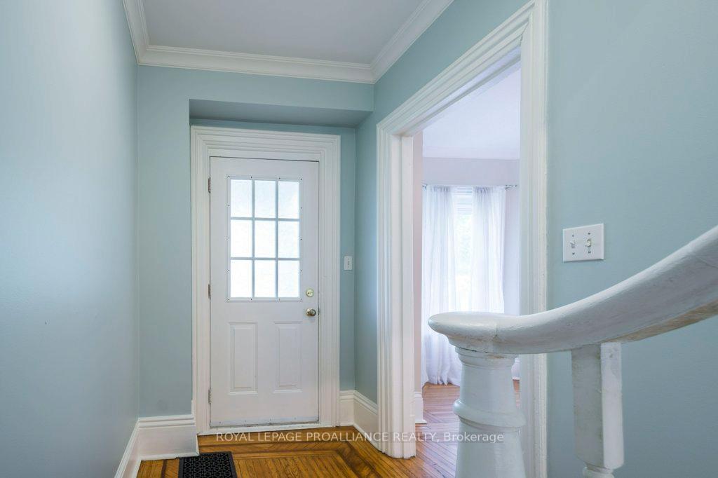 Photo 13 of 137 Foster Avenue, Belleville, Belleville Ward — HOMEH