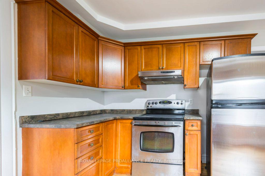 Photo 17 of 137 Foster Avenue, Belleville, Belleville Ward — HOMEH