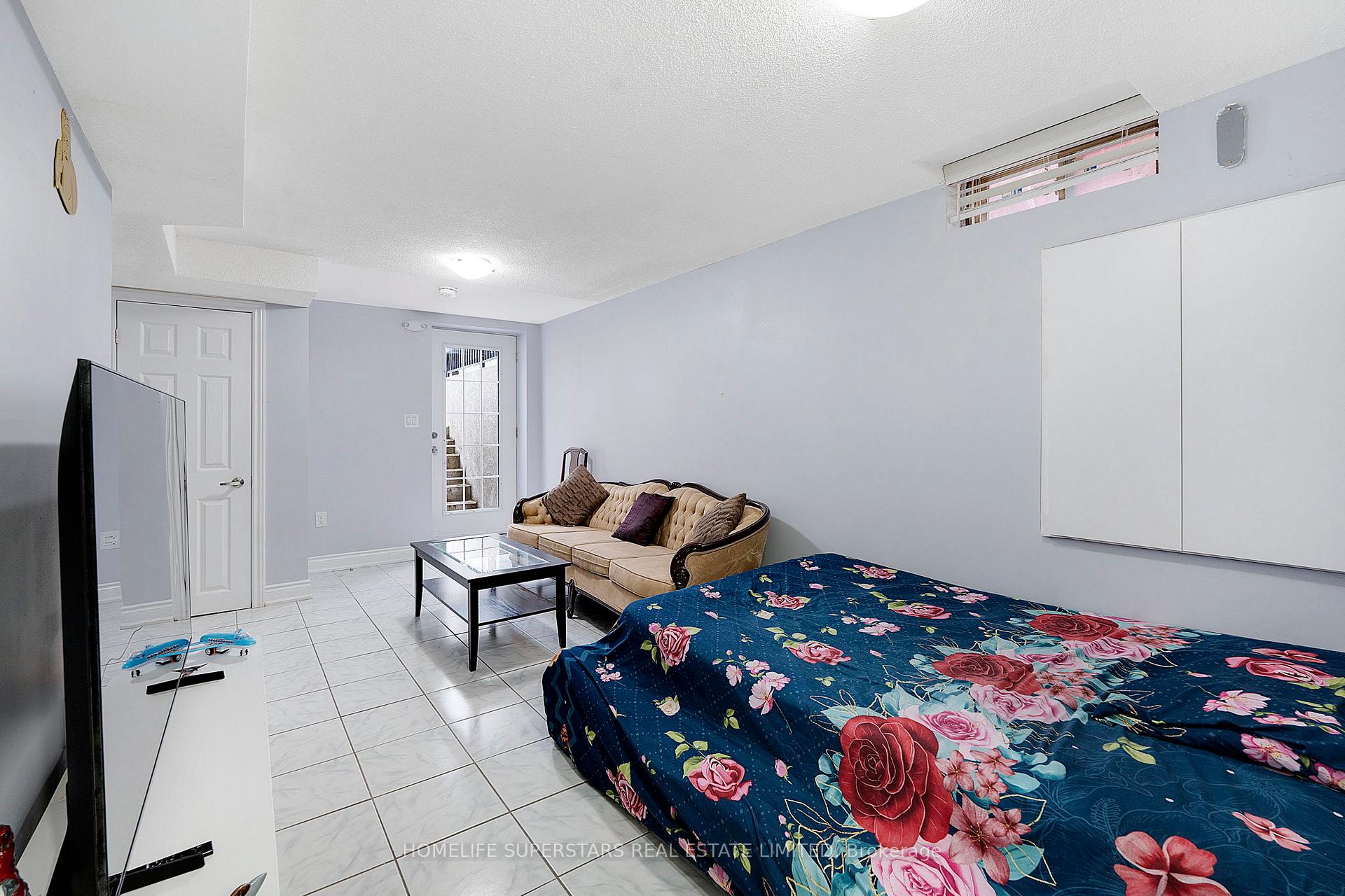 Photo 28 of 26 Songsparrow Drive, Brampton, Fletcher's Creek South — HOMEH