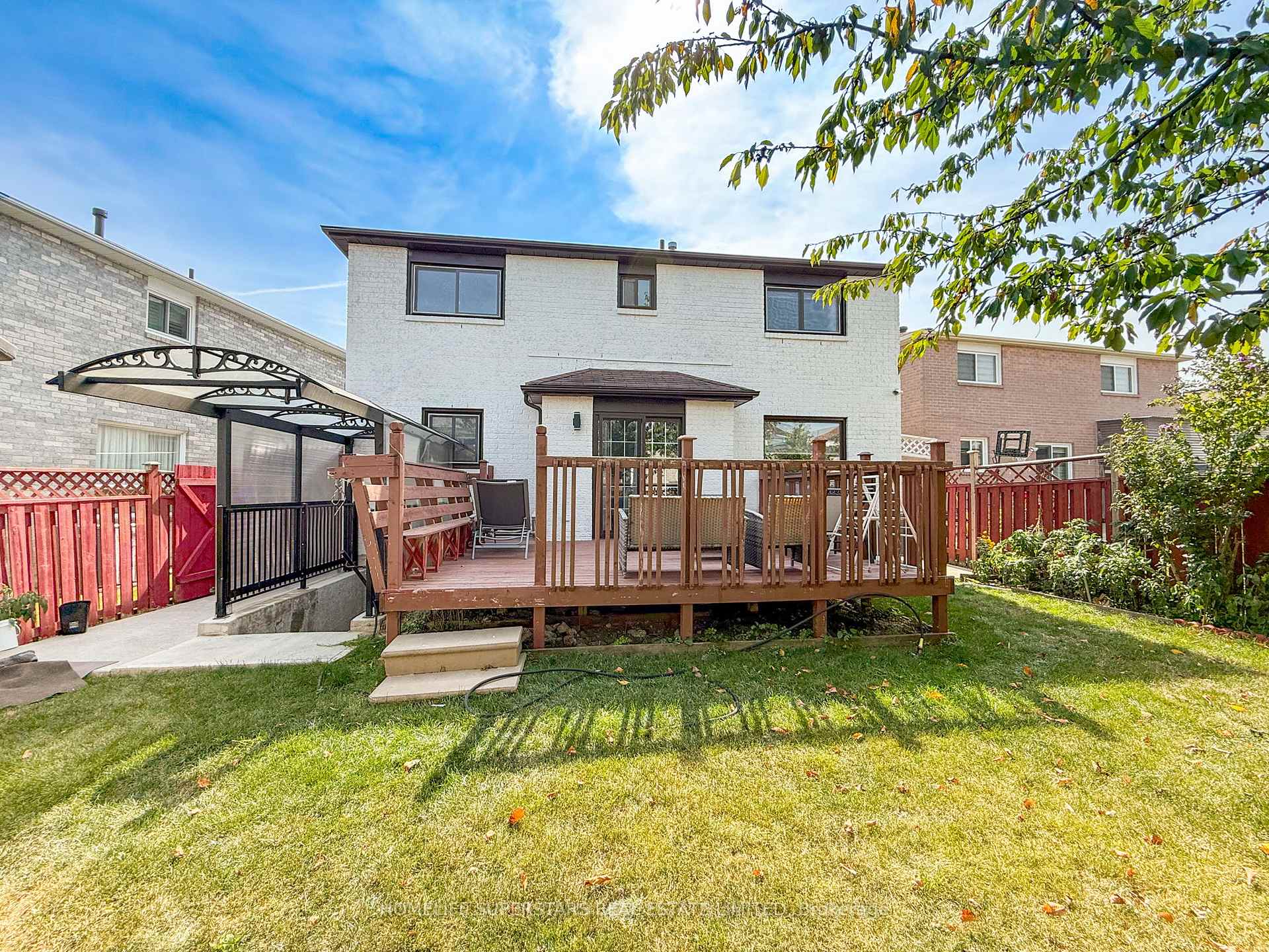 Photo 33 of 26 Songsparrow Drive, Brampton, Fletcher's Creek South — HOMEH