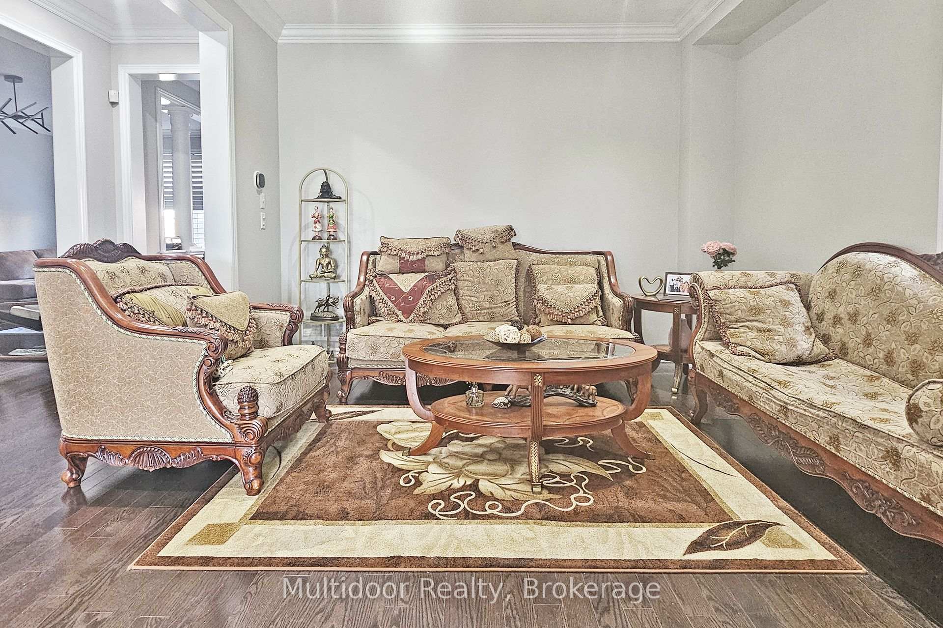 Photo 5 of Unit Upper, 132 Bellchase Trail, Brampton, Bram East — HOMEH