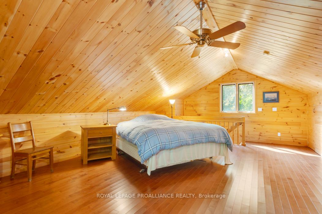 Photo 20 of 1091 Lindey Lane, Frontenac, Frontenac North — HOMEH