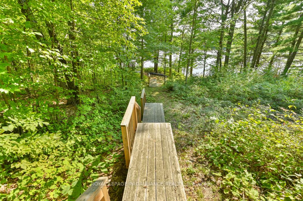 Photo 30 of 1091 Lindey Lane, Frontenac, Frontenac North — HOMEH