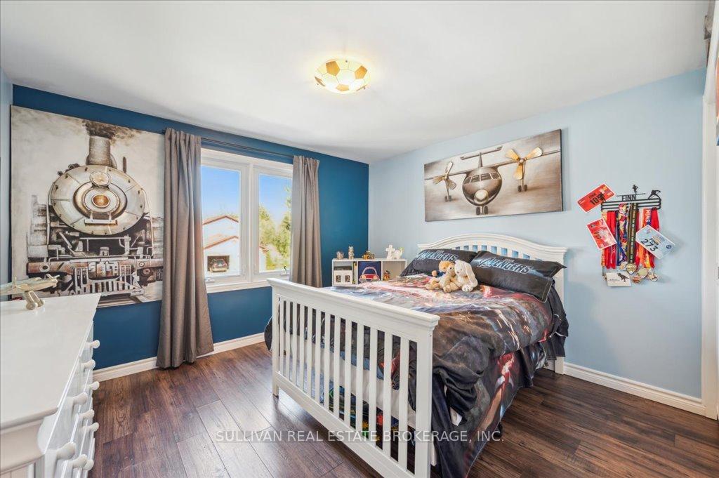 Photo 17 of 192 Dimson Avenue, Guelph, Kortright East — HOMEH