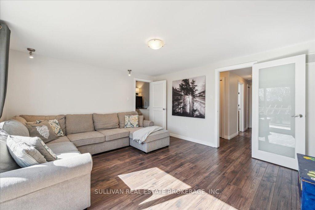 Photo 25 of 192 Dimson Avenue, Guelph, Kortright East — HOMEH
