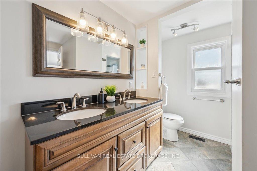 Photo 33 of 192 Dimson Avenue, Guelph, Kortright East — HOMEH