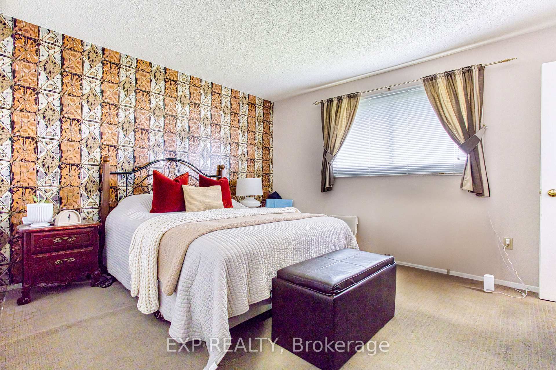 Photo 16 of 4 Cedar Glen, Grimsby, Grimsby West — HOMEH