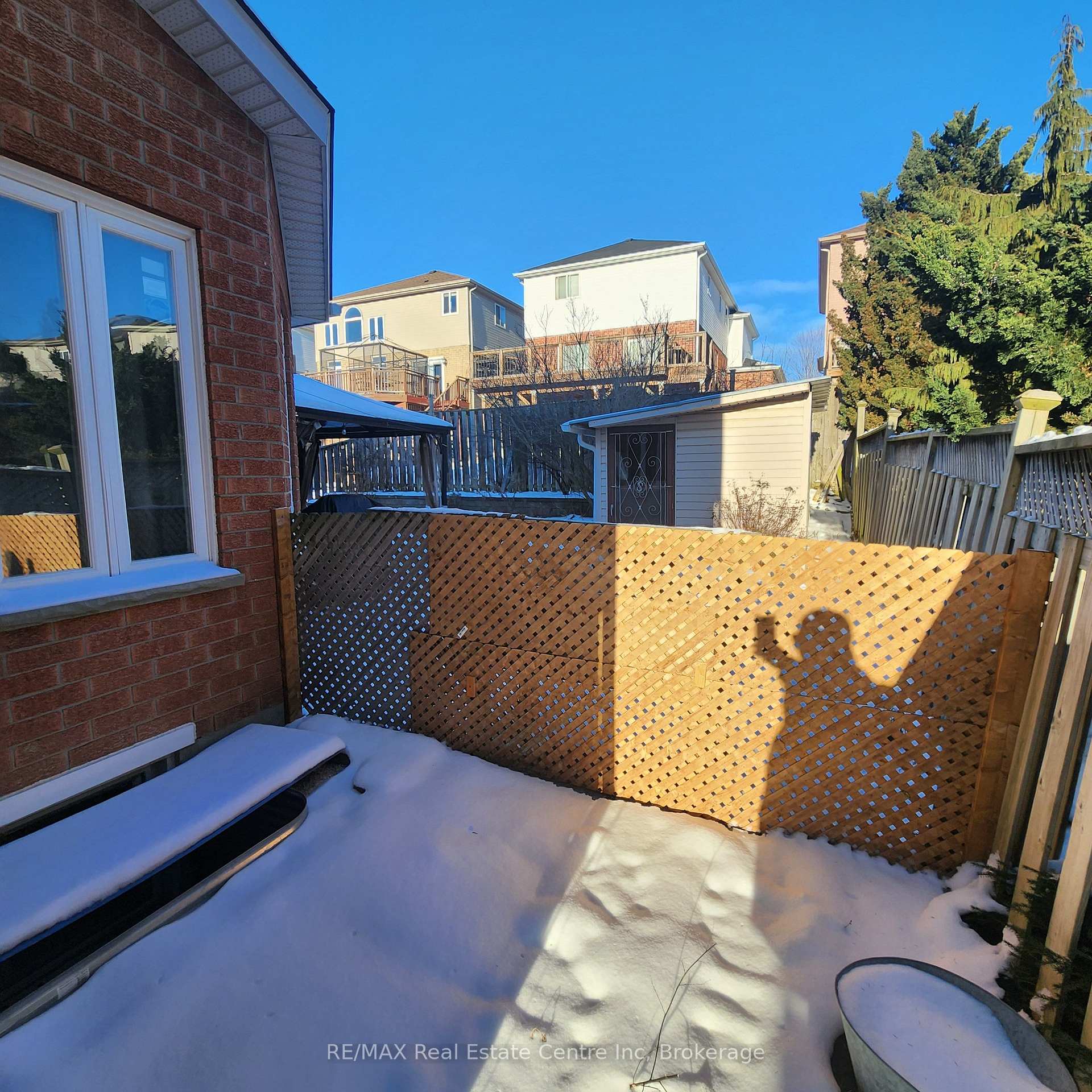 Photo 5 of Unit #Bsmt, 427 Starwood Drive, Guelph, Grange Road — HOMEH