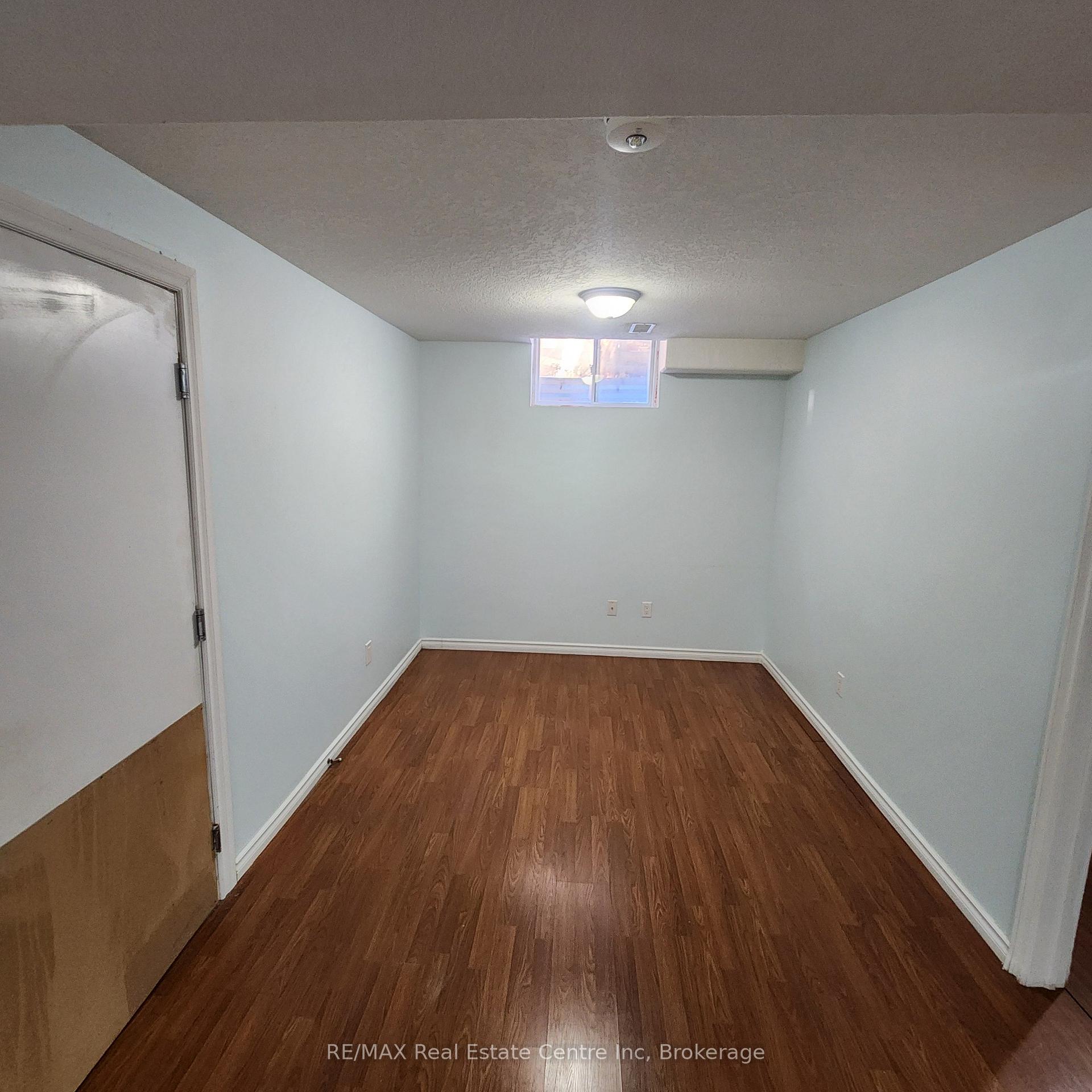 Photo 10 of Unit #Bsmt, 427 Starwood Drive, Guelph, Grange Road — HOMEH