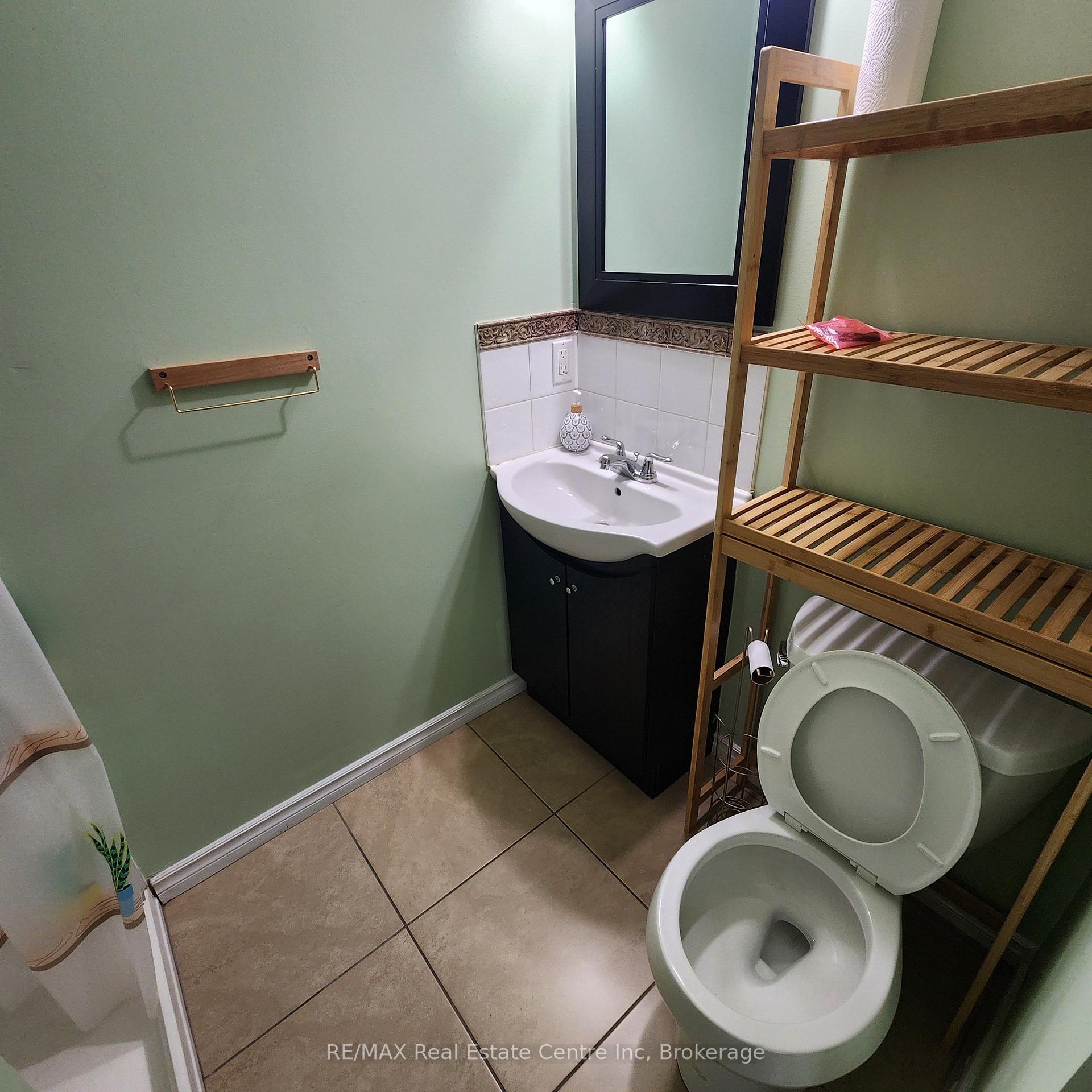 Photo 18 of Unit #Bsmt, 427 Starwood Drive, Guelph, Grange Road — HOMEH