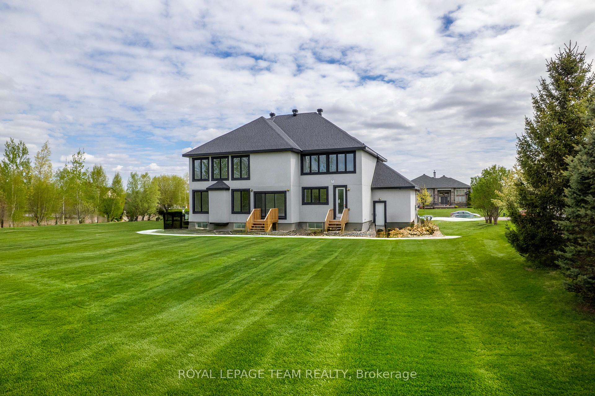 Photo 14 of 1444 Water's Edge Way, Ottawa, Osgoode Twp North of Reg Rd 6 — HOMEH