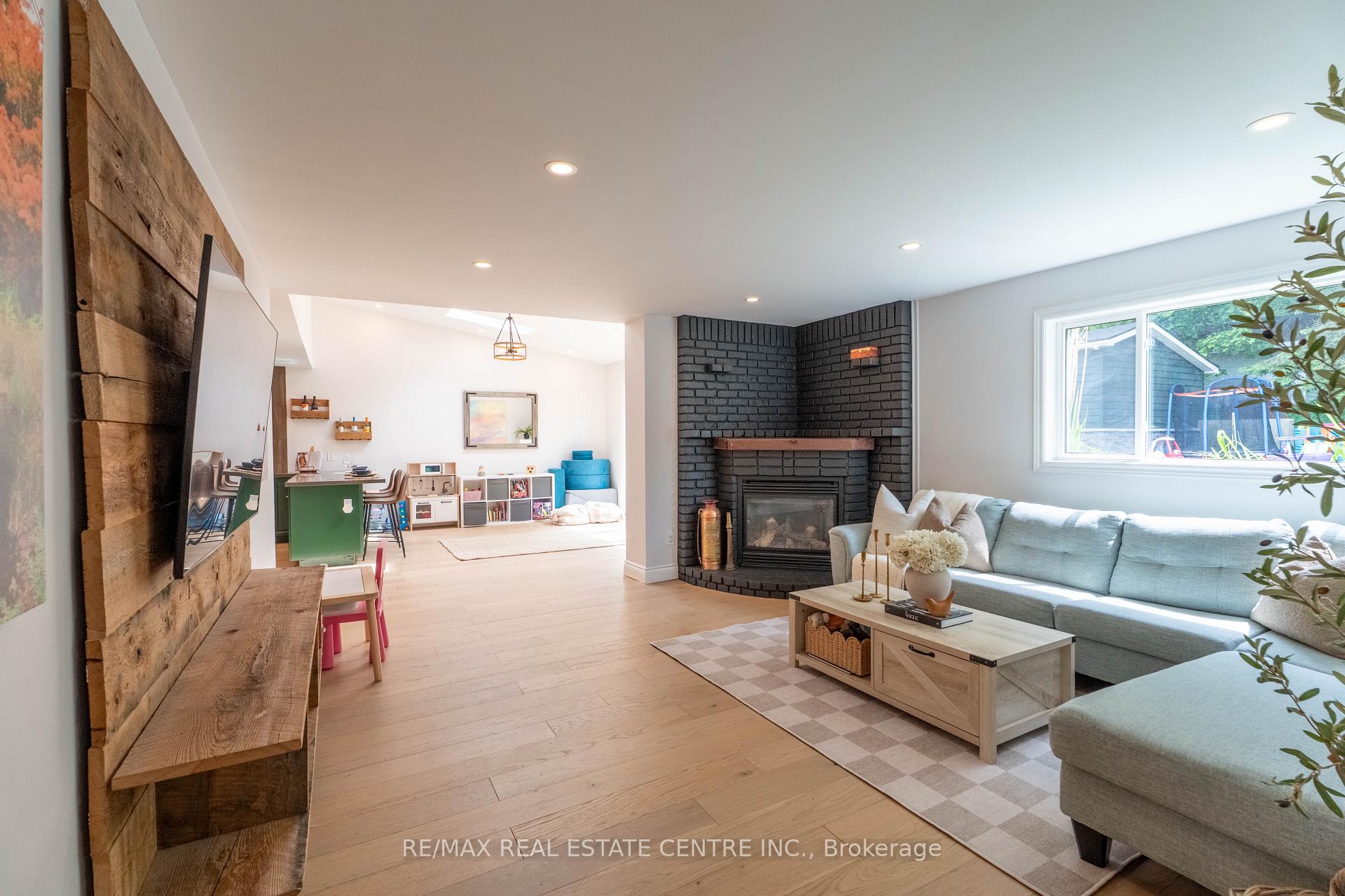 Photo 11 of 50 Lorne Street, Caledon, Inglewood — HOMEH