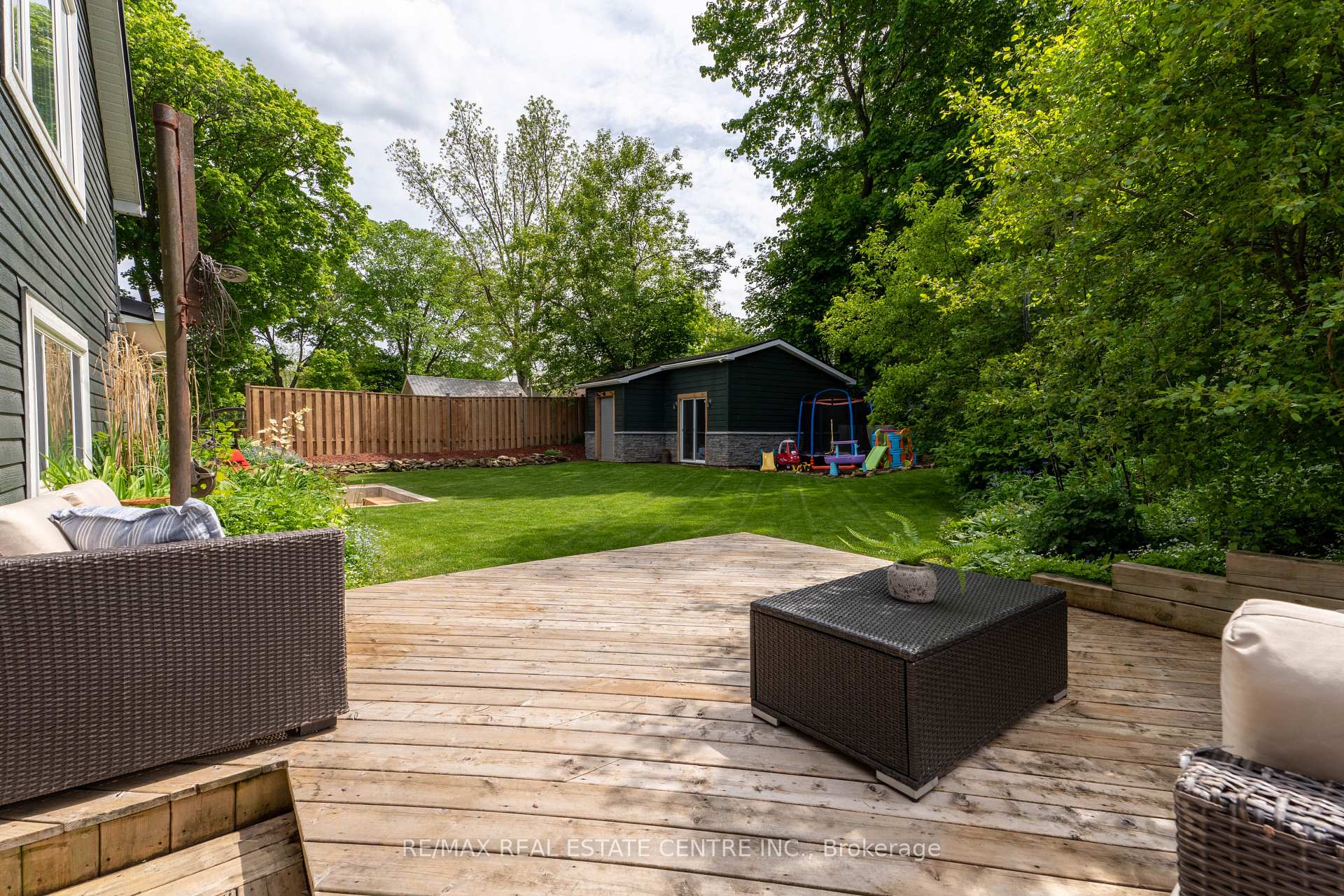 Photo 31 of 50 Lorne Street, Caledon, Inglewood — HOMEH