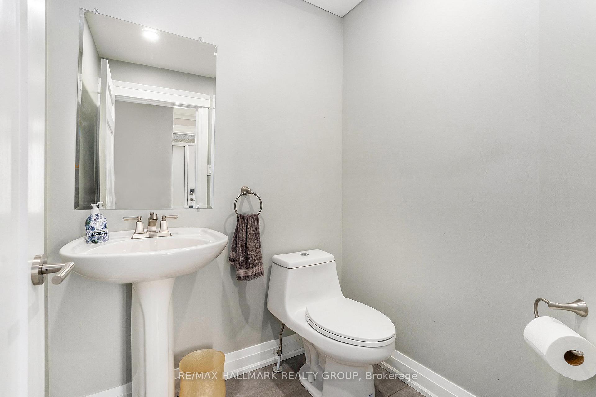 Photo 6 of 19 Westwinds Place, Ottawa, Barrhaven East — HOMEH