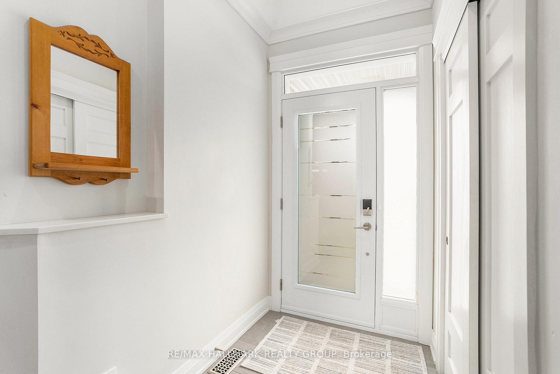 Photo 7 of 19 Westwinds Place, Ottawa, Barrhaven East — HOMEH