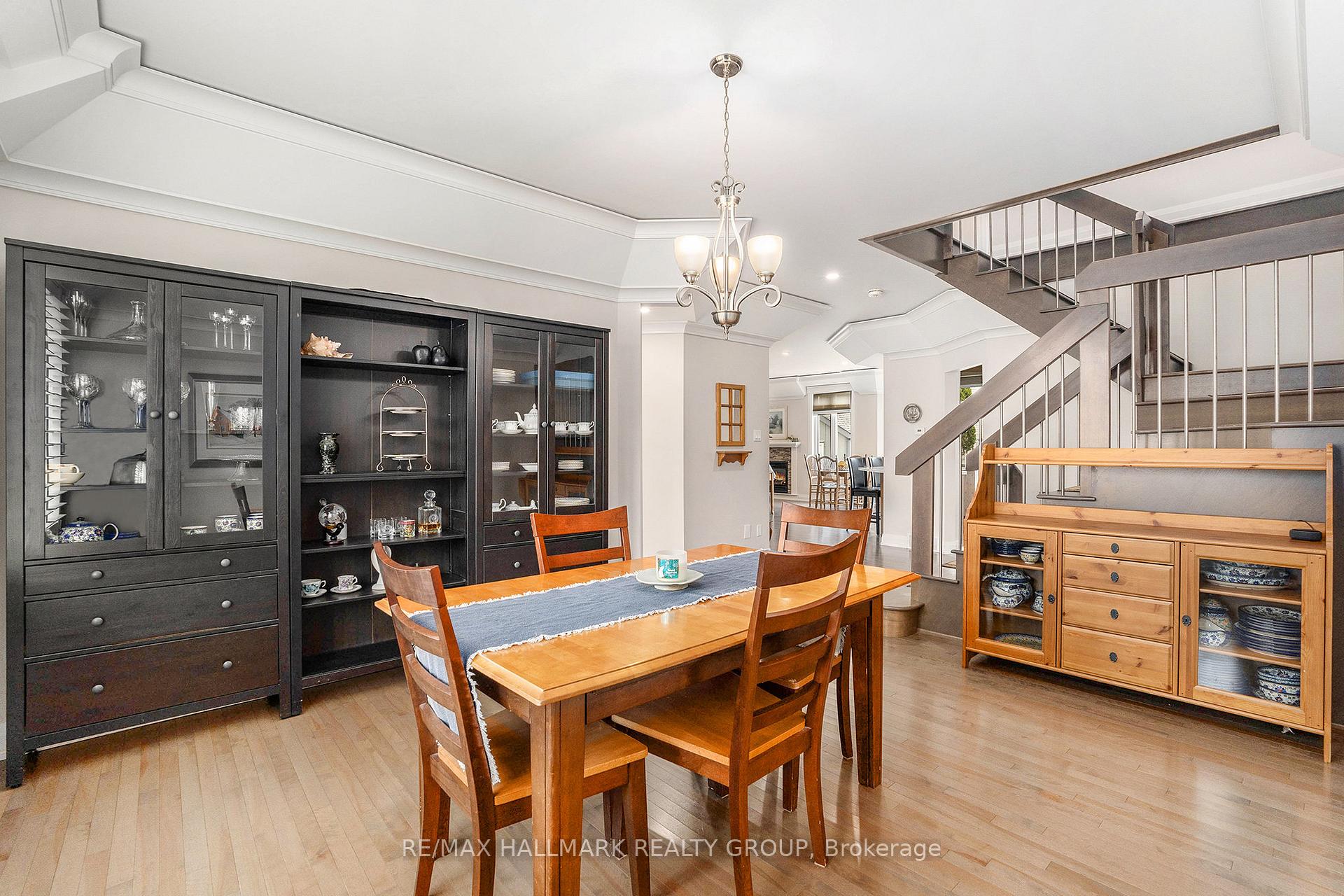 Photo 10 of 19 Westwinds Place, Ottawa, Barrhaven East — HOMEH