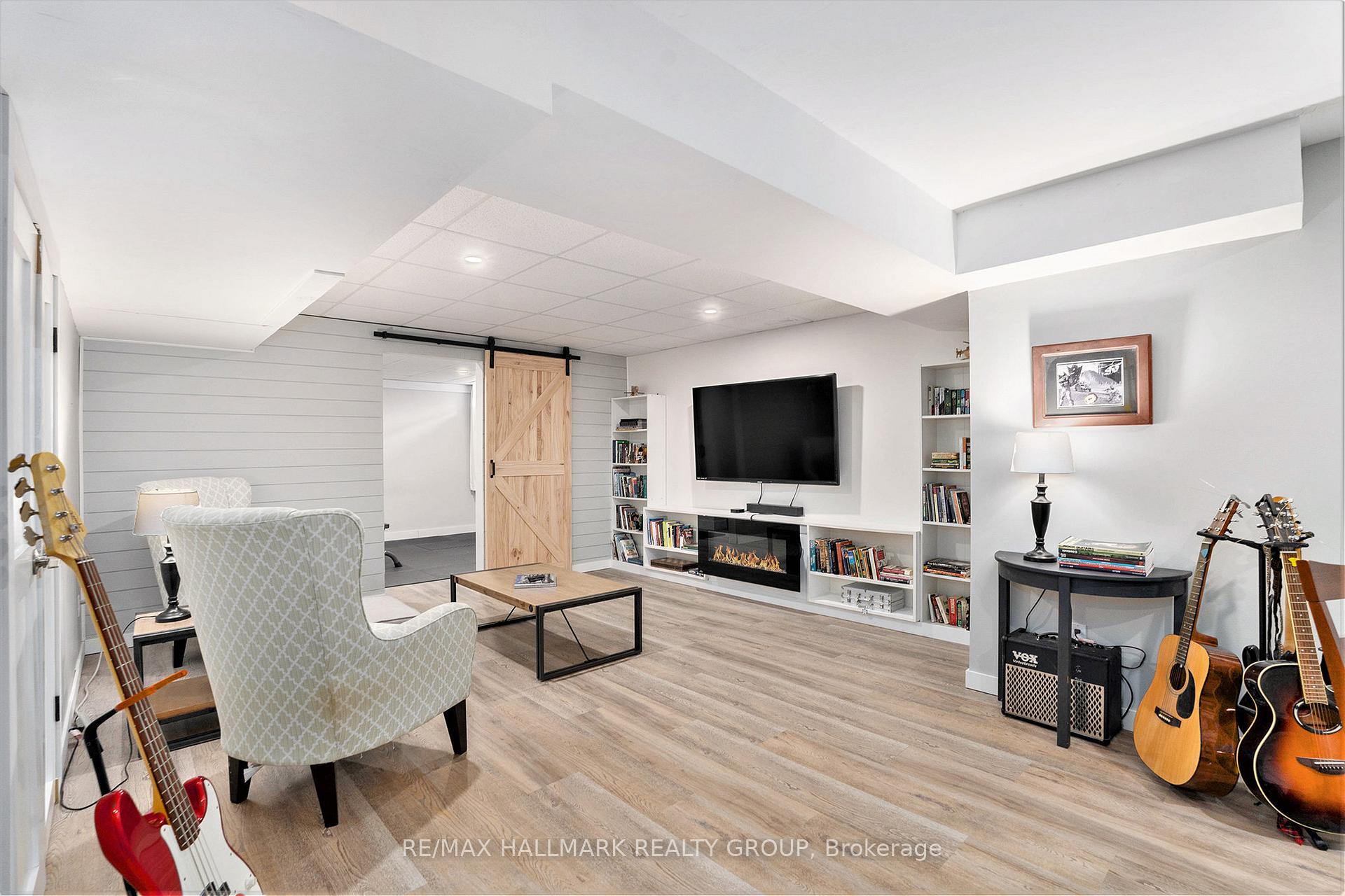 Photo 35 of 19 Westwinds Place, Ottawa, Barrhaven East — HOMEH