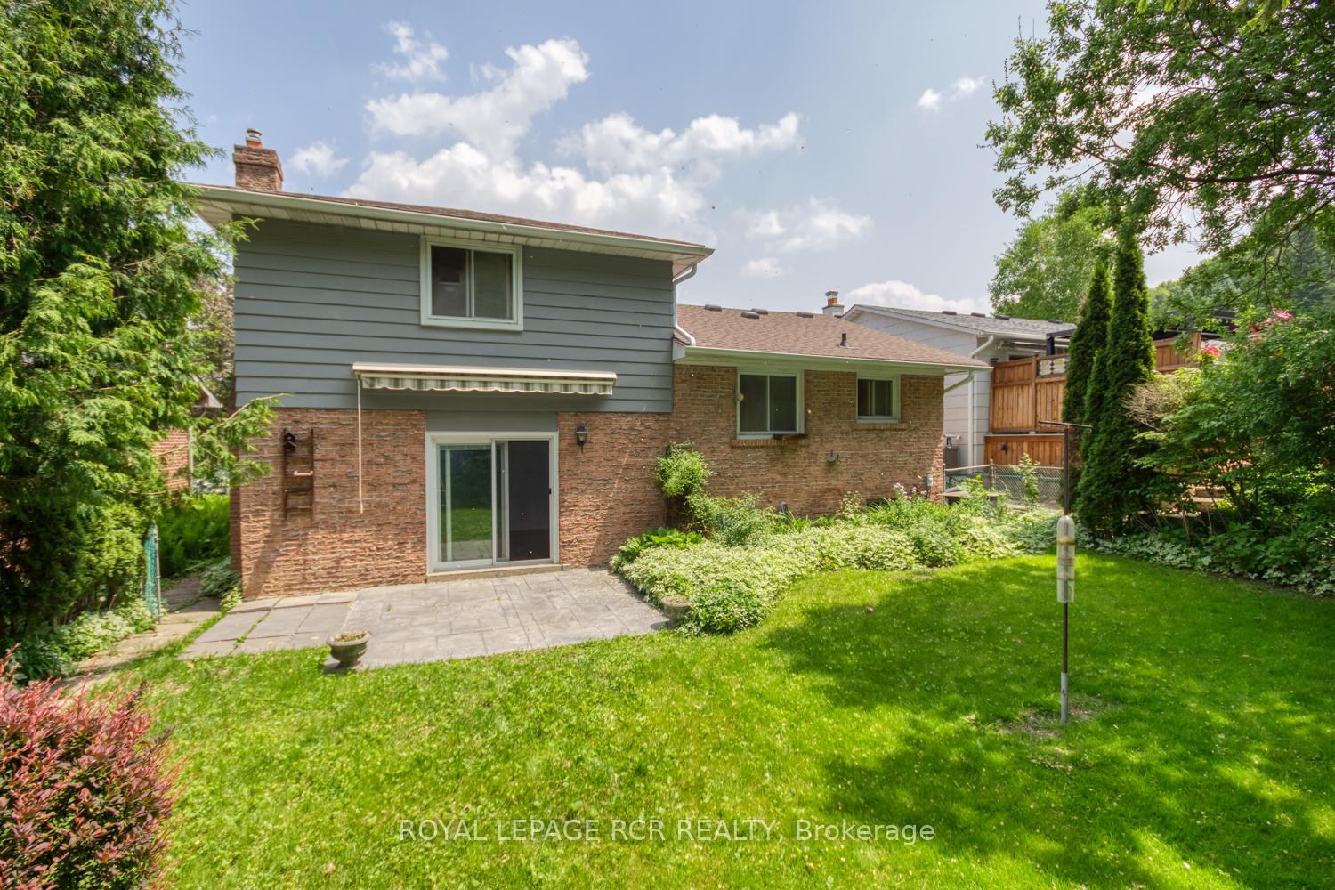 Photo 30 of 143 Connaught Crescent, Caledon, Bolton West — HOMEH