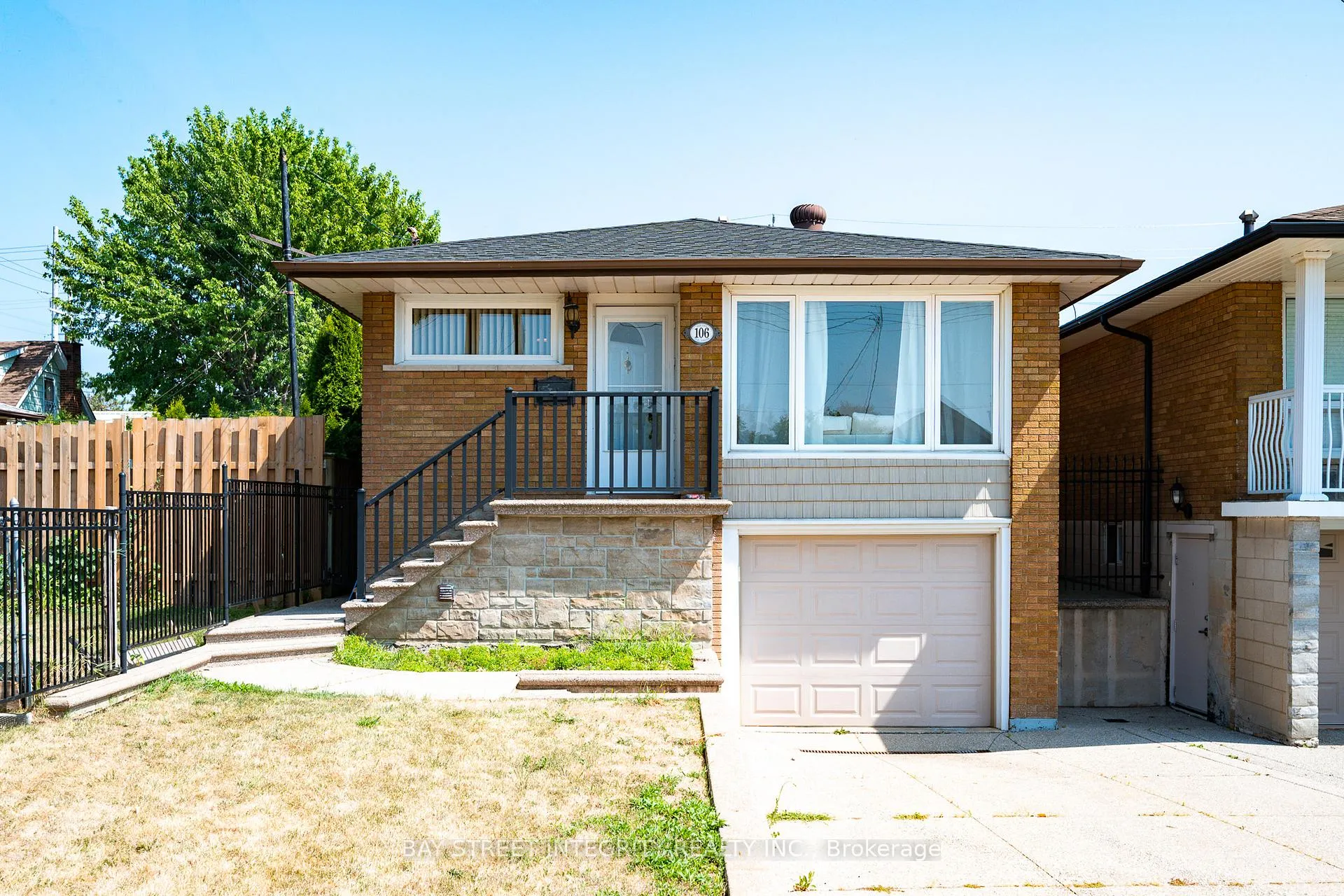 Front of 106 Beland Avenue N